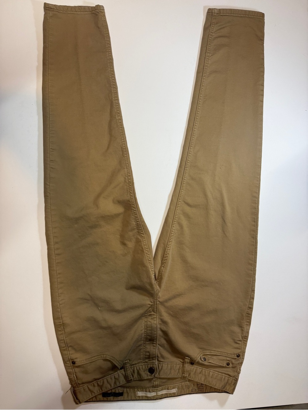 Banana Republic Men's Chinos in Khaki Tan‎